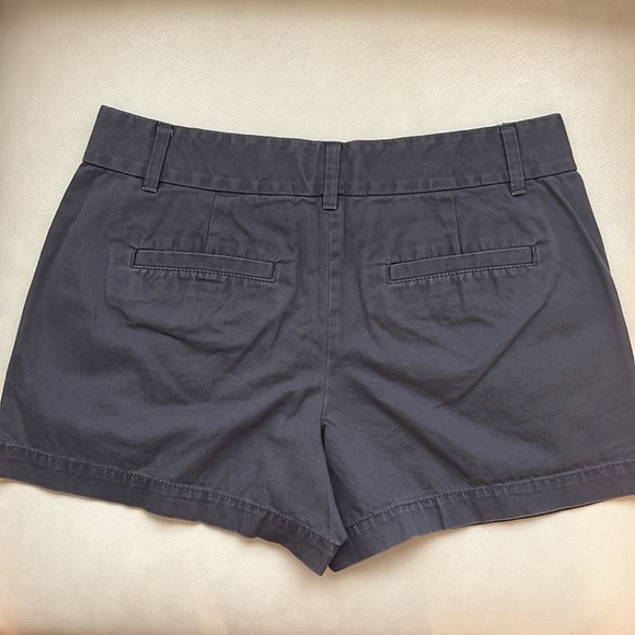 LOFT riviera shorts- size 0, gently worn - Picture 3 of 4